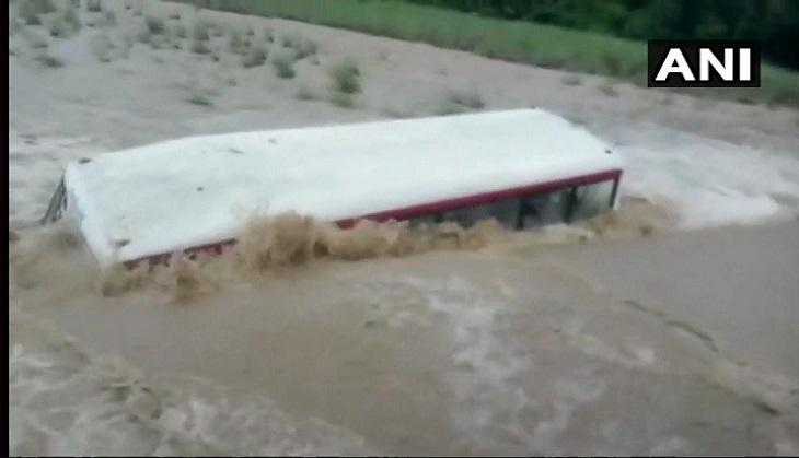 bus in chanal