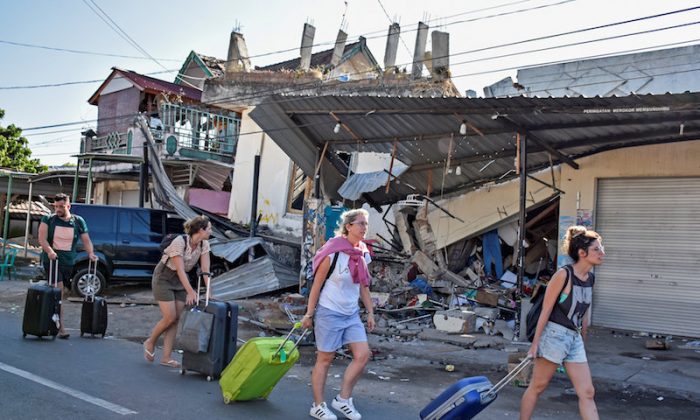 Indonesia earthquake: Death toll rises to 131, rescue operation continues