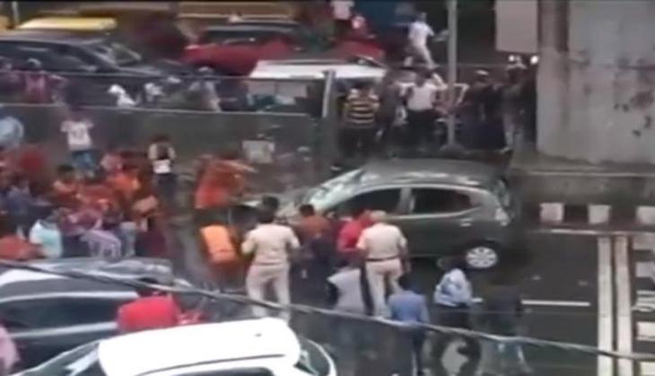 Video: Anguished Kanwar pilgrims vandalises, topples woman's car after being brushed in Delhi