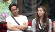 Bigg Boss 11 winner Shilpa Shinde's reaction after she came to know about Vikas Gupta being bitten by a snake is hilarious; see video