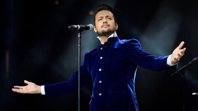 Pakistani singer Atif Aslam faces retaliation for singing Indian song at Pakistan Independence Day parade