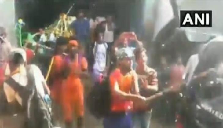 Delhi: Six Kanwariyas including main accused Pappu held in connection with attack on Police vehicle