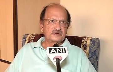 Ajit Wadekar, Former Indian Cricket Team Captain dies at the age of 77 after suffering from Cancer