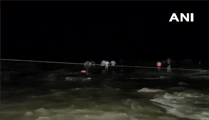 Madhya Pradesh: Shocking! 11 youths washed away while bathing in Gwalior’s popular waterfall; 45 were rescued