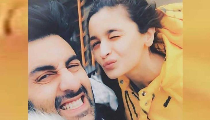 Ranbir Kapoor Alia Bhatt new Selfie Viral on Instagram from the set of Brahmastra