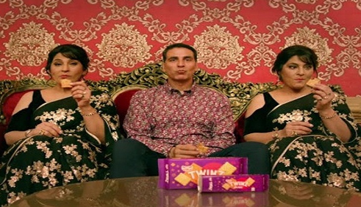 Anmol launches TVC for 'Twinz' starring Akshay Kumar, Archana Puran Singh