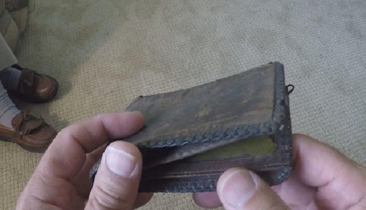 Man's wallet lost in Mumbai local train found by police after 14 years