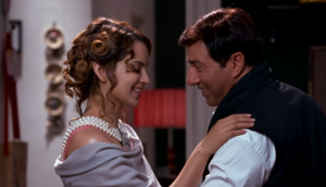 Yamla Pagla Deewana Phir Se actor Sunny Deol targets Kangana Ranaut on nepotism; says 'People who are weak, talk about these things'