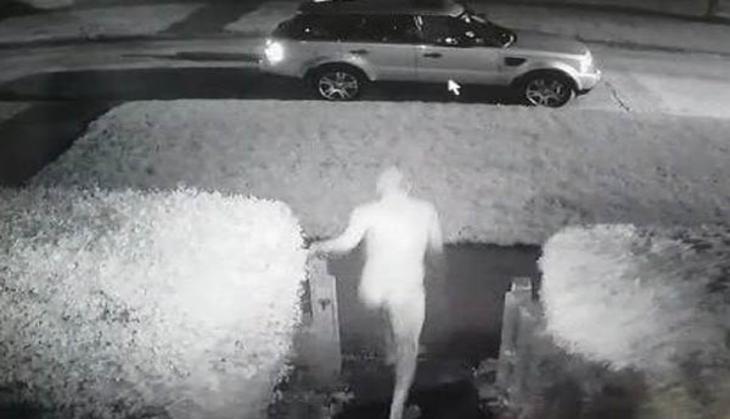 Nude man Run