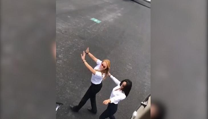 Pilot Accept Kiki Challenge