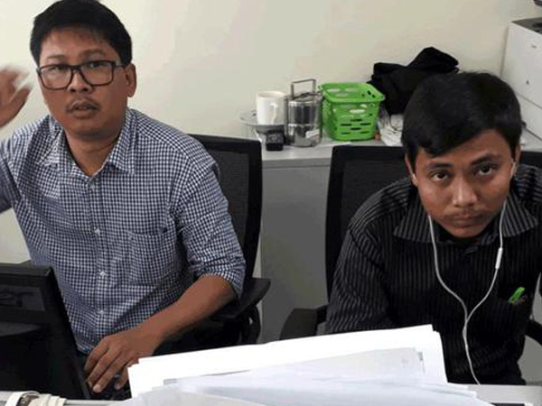 US Vice President Mike Pence calls on Myanmar to free 2 Reuters reporters