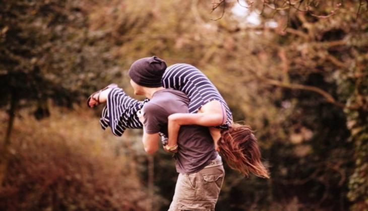 carrying Girl on shoulders