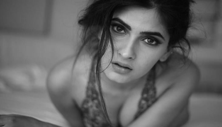 Ragini MMS Returns: Karishma Sharma's hot bathtub pictures will take your breaths away!