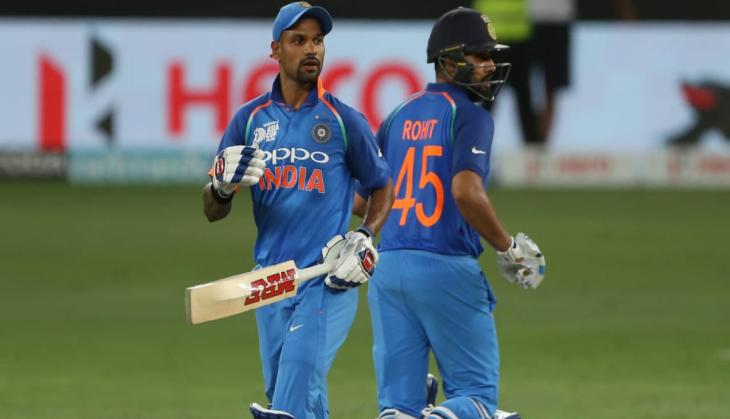 Rohit Sharma secretly films Shikhar Dhawan talking to himself; watch video
