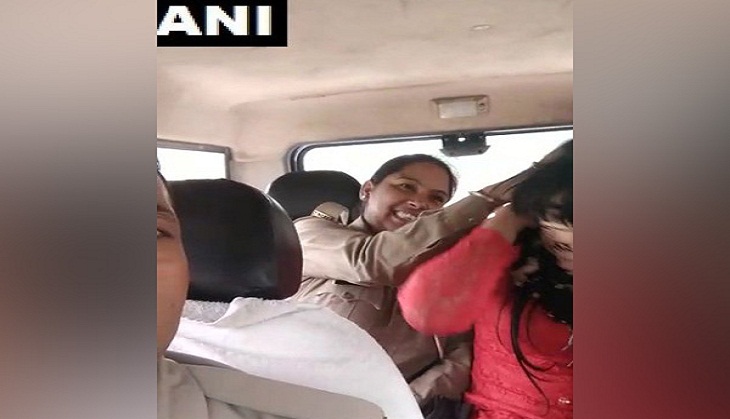 Lady constable seen thrashing woman for befriending Muslim, suspended