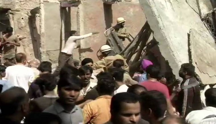 Delhi: Shocking! 2 children dead after building collapsed in Ashok Vihar; several feared trapped under the debris