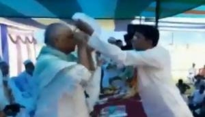 Video: Bihar Minister refuses to wear skull cap offered to him at an event; opposition alleges JDU is under RSS ideology