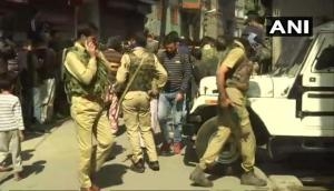 Jammu and Kashmir: Two National Conference workers shot dead by terrorists in Srinagar; one injured