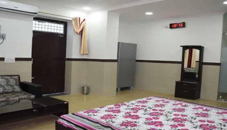 Railway lodging