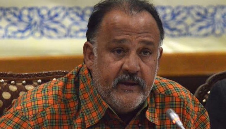 Vinita Nanda #MeToo Row: Alok Nath, the not-so-sanskari babuji got drunk before the flight and slapped the pilot hard and what happened next was shocking!