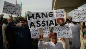 Pakistan: Thousand Islamist hardliners held protest as Supreme Court set to deliver verdict in a crucial blasphemy case