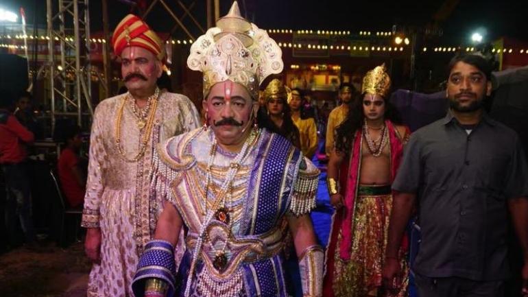 Watch: Union Minister Harshvardhan as Raja Janak with a moustache and in royal attire in Ram Leela in Delhi