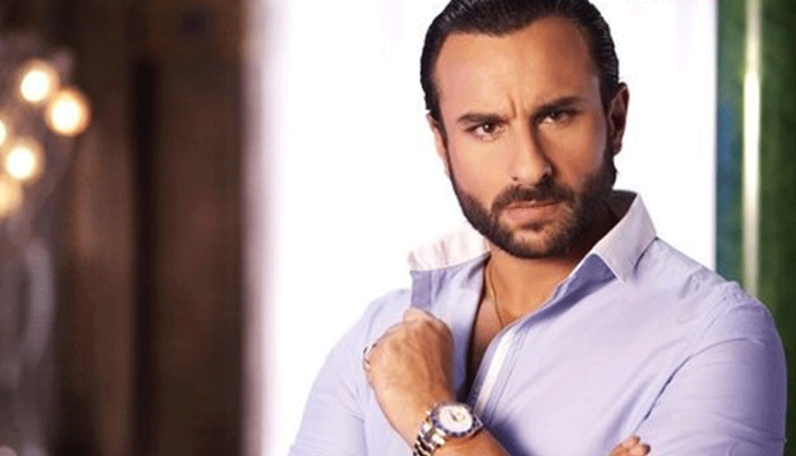  Saif Ali Khan bags Best Supporting Actor award at 2021 Filmfare Awards