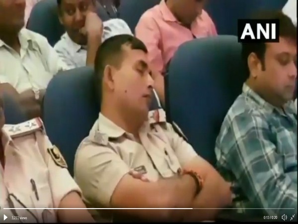 Patna: Cops caught sleeping during a briefing on law and order
