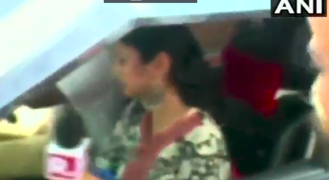 Video: Protest in Sabarimala Temple turns violent; Woman journalist attacked and blocked by agitators in front of cops