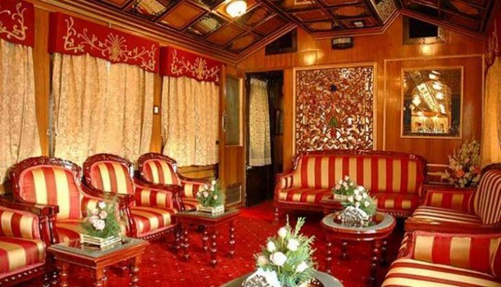 Rail saloon