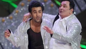 Rishi Kapoor finds a friend in son Ranbir Kapoor and their picture on the New York street is a proof of it!