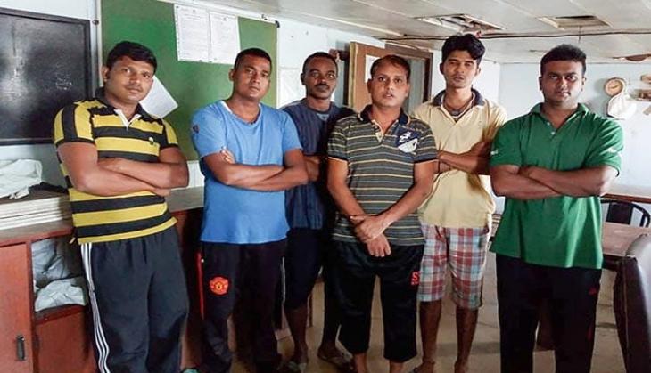 Shocking! Five Indians and others stranded on ship near Pakistan's Karachi since year over unpaid dues