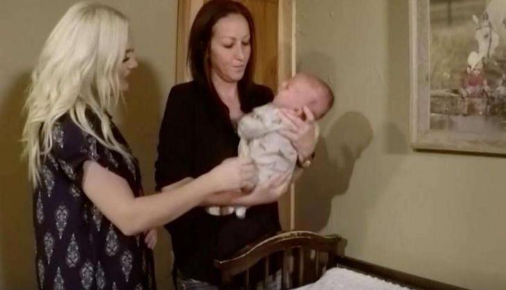 USA lesbian girls gave birth to a child