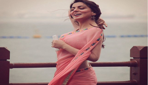 You will be blown by Kundali Bhagya actress Shraddha Arya’s hot as hell pictures in a sari! Check them out