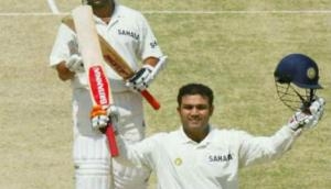 Virendra Sehwag on his debut achieved this feat to warn the 'Cricketing World' of his arrival