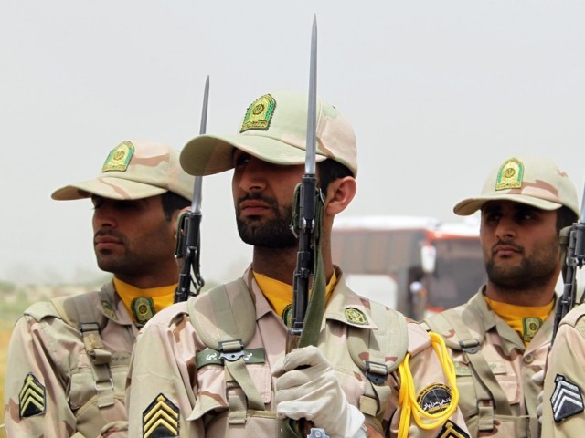 Iranian border guards kill 2 Pakistani men