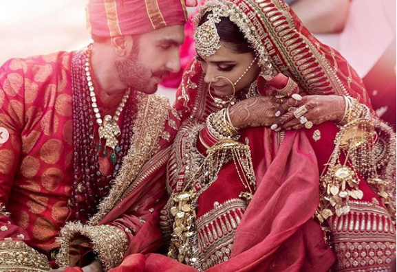 #DeepVeerKiShaadi: From Anushka Sharma to Priyanka Chopra, here’s how Bollywood celebs reacted on Deepveer wedding pic