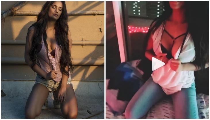Poonam pandey
