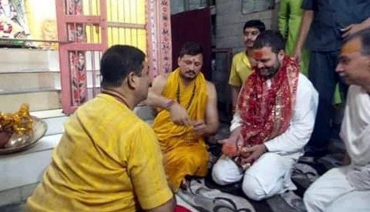 rahul gandhi on temple