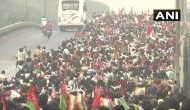 More than 20,000 Maharashtra farmers march from Thane to Mumbai, demanding loan waiver and minimum support price