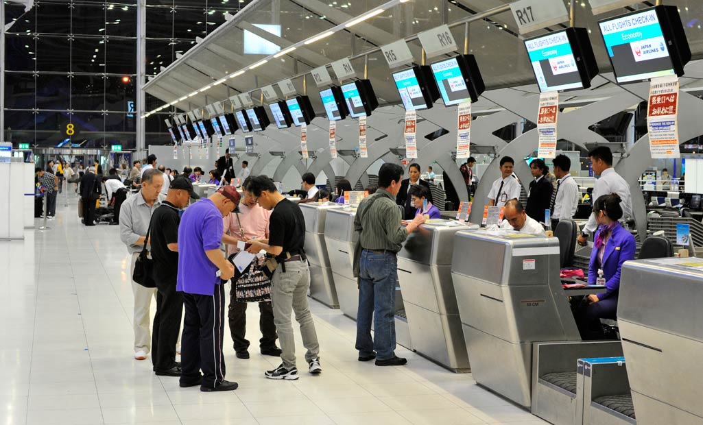 Government to intervene and review IndiGo's decision to charge for web check-ins