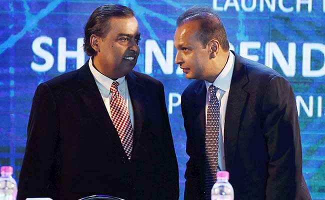 SC agrees to clear Rcom spectrum sale on the condition of submitting guarantee worth Rs 1400 crores within 2 days