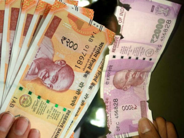 Nepal bans higher denomination Indian Currency notes