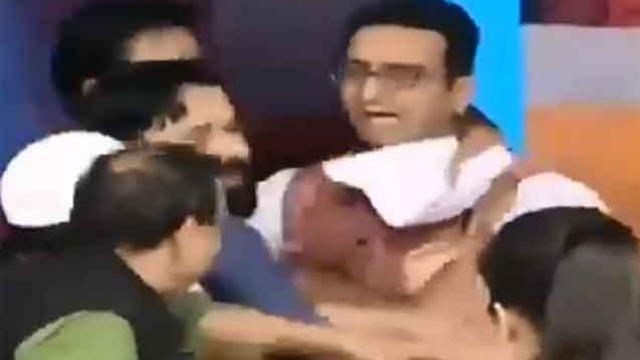 BJP and Samajwadi Party leaders fight on live TV show in Noida; police detains one, video goes viral