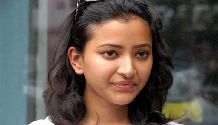 Makdi fame Shweta Basu Prasad is getting married and her Mehendi pictures  are super adorable; see pics | Catch News