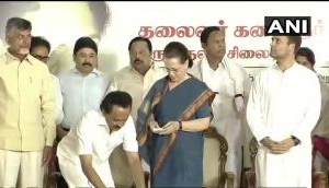 As Sonia and Rahul Gandhi reach Chennai, Opposition leaders parade at DMK event in Anna Arivalayam