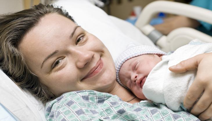 mom with child