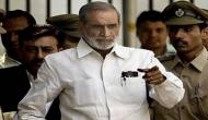 Convict Sajjan Kumar seeks lord's blessings, evades question on verdict