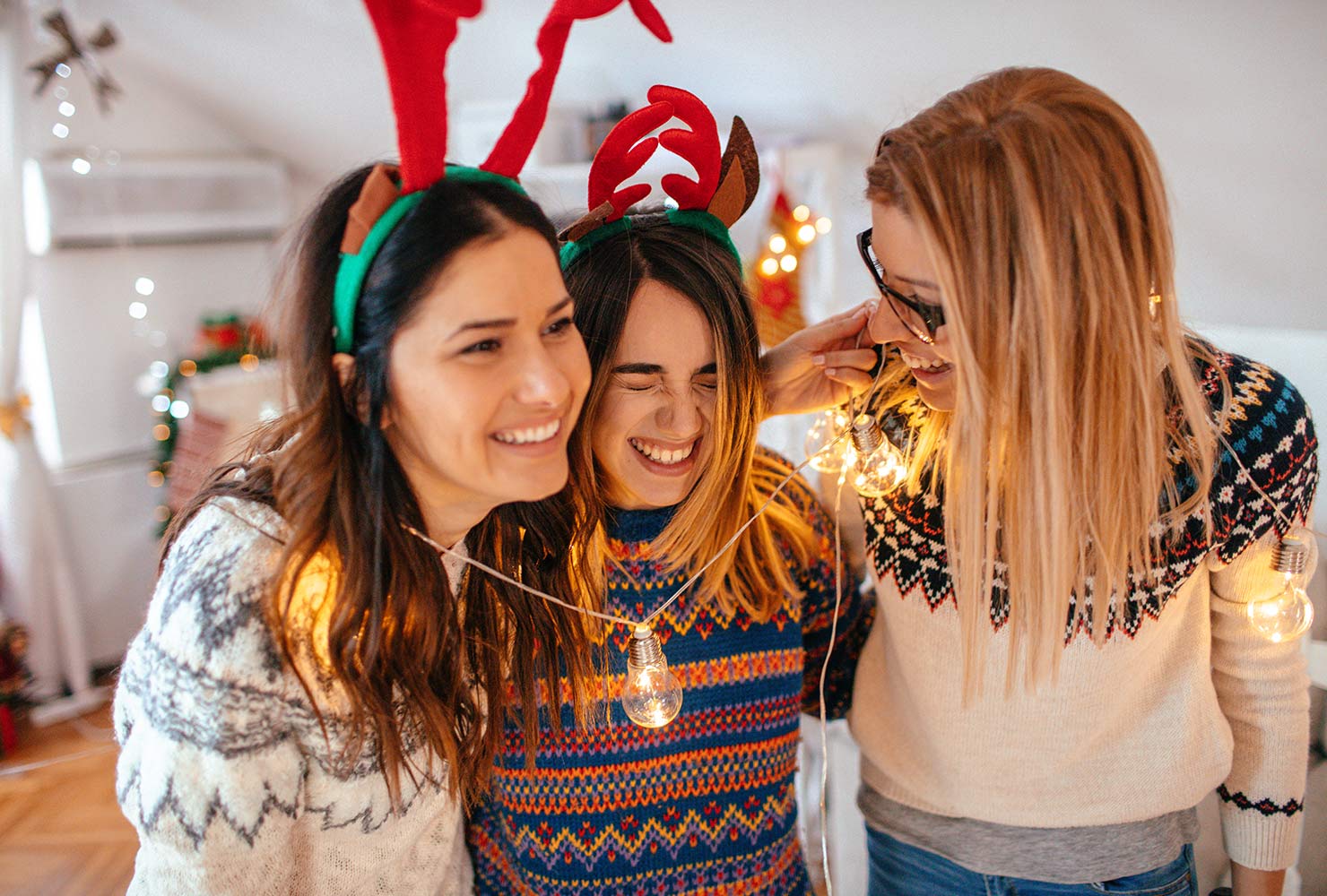 Must-have Christmas accessories to complete your party look