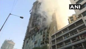 Kamla Mills Fire: Massive fire at under construction building near Kamala Mills in Mumbai; 4 fire engine at the spot